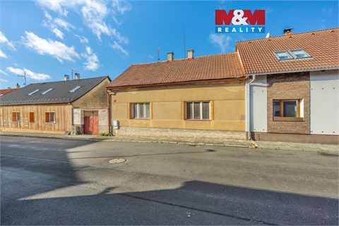 Prodej rodinného domu, 106 m² 0