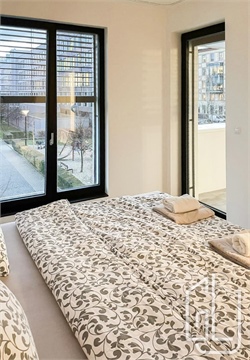 Pronájem bytu 2kk, 60 m² 6