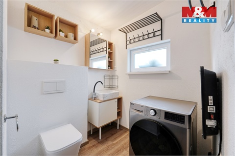 Prodej rodinného domu, 140 m² 24