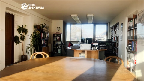 Pronájem skladu / haly, 1 200 m² - 4