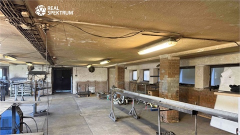 Pronájem skladu / haly, 1 200 m² - 6