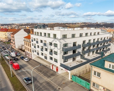 Prodej bytu 2kk, 64 m² 0