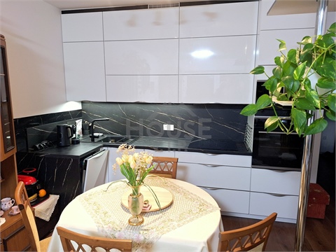 Prodej bytu 2kk, 64 m² - 0