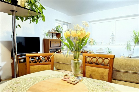 Prodej bytu 2kk, 64 m² - 0