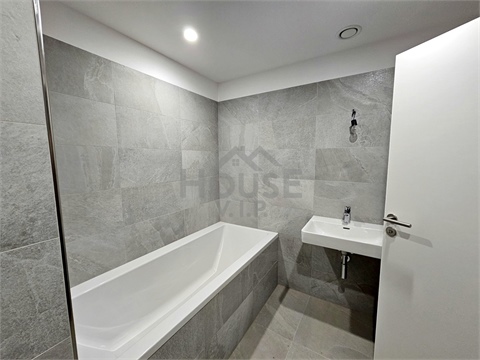 Prodej bytu 2kk, 64 m² 14