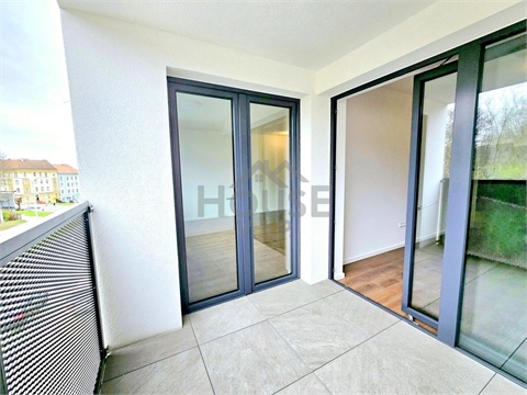 Prodej bytu 2kk, 64 m² - 14