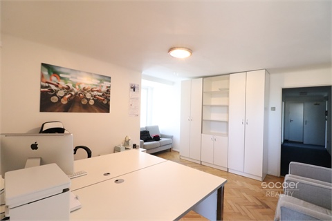Pronájem kanceláře, 27 m² 0