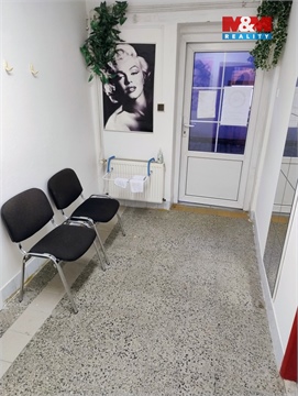 Pronájem obchodních prostor, 23 m² - 2