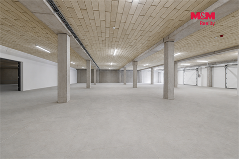 Pronájem skladu / haly, 2 200 m² - 2