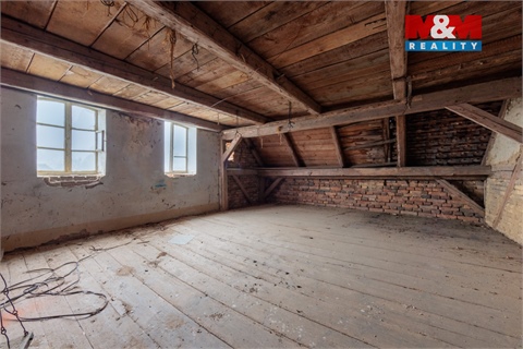 Prodej rodinného domu, 217 m² 16