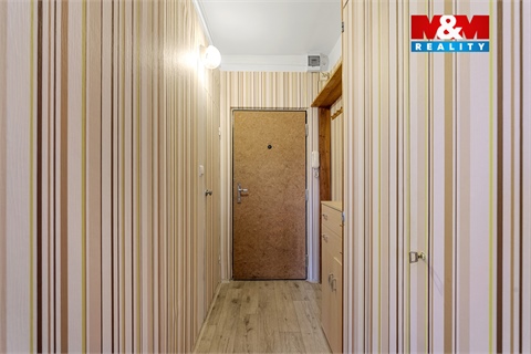 Pronájem bytu 1+1, 33 m² - 2