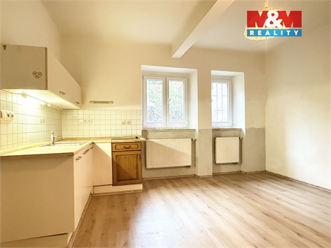 Pronájem bytu 1kk, 33 m² - 0