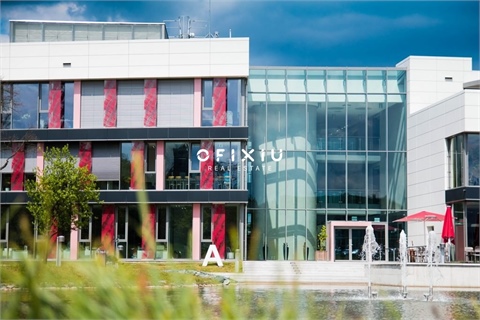 Pronájem obchodních prostor, 135 m² 0