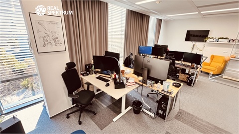 Pronájem kanceláře, 403 m² 8