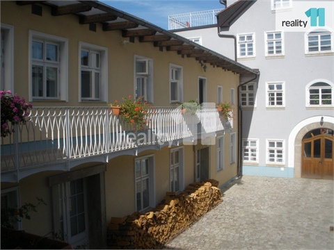 Pronájem bytu 2+1, 65 m² 12