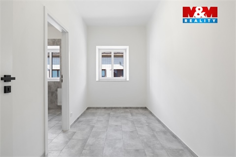 Prodej rodinného domu, 140 m² 8