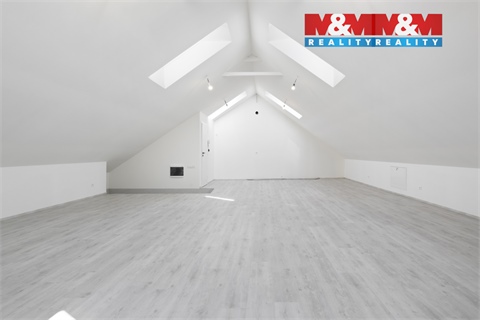 Prodej rodinného domu, 140 m² 0