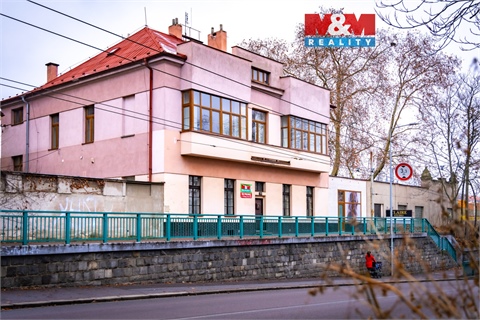 Pronájem skladu / haly, 200 m² 0