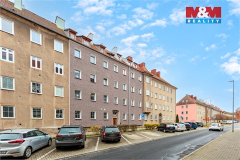 Prodej bytu 3+1, 68 m² 18