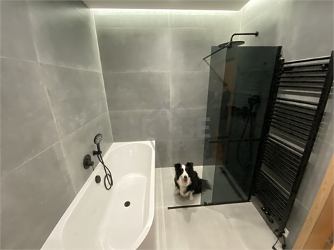 Prodej bytu 3kk, 105 m² - 0