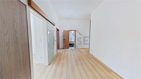 Prodej bytu 3kk, 105 m² - 2