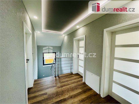 Prodej rodinného domu, 160 m² - 10