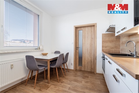 Prodej bytu 2+1, 48 m² 6