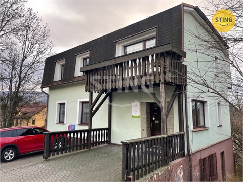 Pronájem obchodních prostor, 70 m² 0