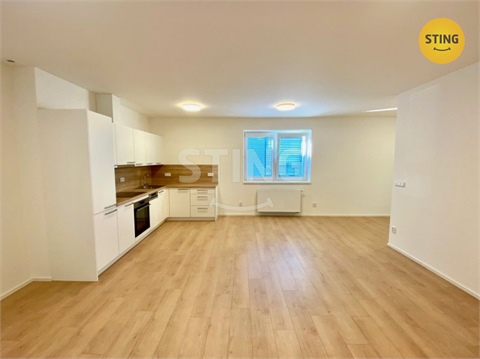Pronájem bytu 2kk, 65 m² - 2