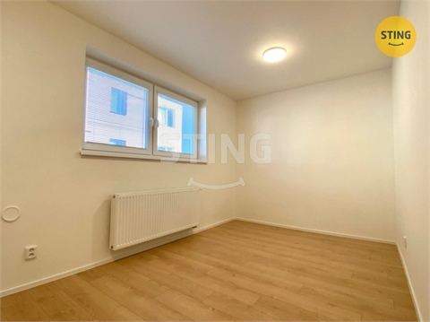 Pronájem bytu 2kk, 65 m² - 4