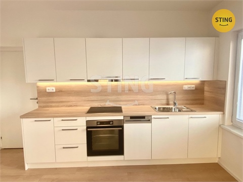 Pronájem bytu 2kk, 67 m² - 0