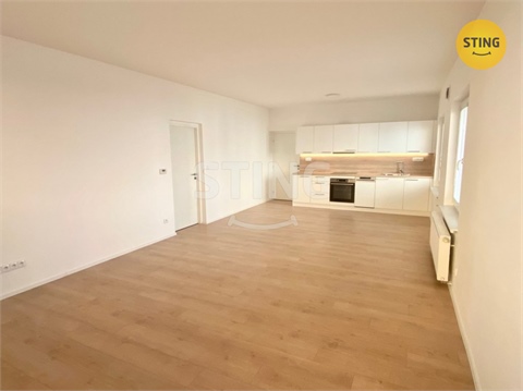 Pronájem bytu 2kk, 67 m² - 2