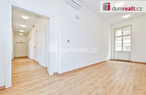 Pronájem kanceláře, 113 m² 16