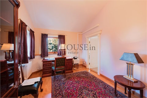 Prodej rodinného domu, 277 m² 10