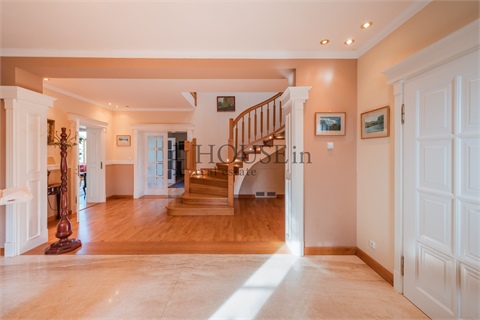 Prodej rodinného domu, 277 m² - 16