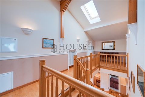 Prodej rodinného domu, 277 m² - 20