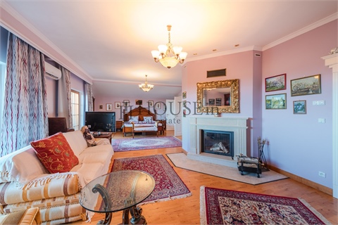 Prodej rodinného domu, 277 m² - 28