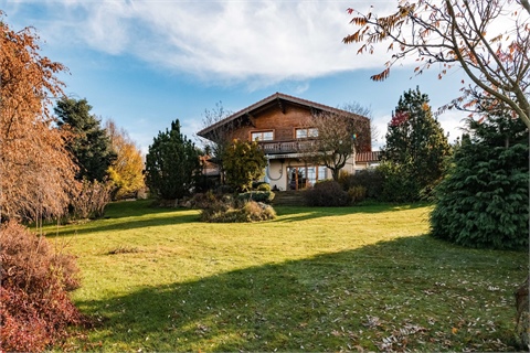 Prodej rodinného domu, 277 m² 0