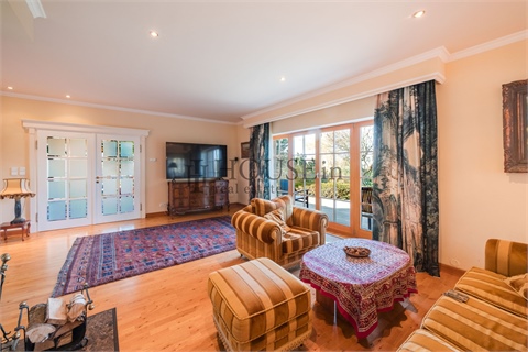 Prodej rodinného domu, 277 m² - 4