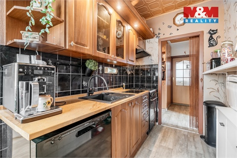 Prodej bytu 4+1, 83 m² - 0