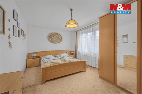 Prodej rodinného domu, 206 m² - 14