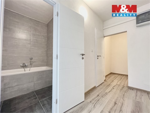 Pronájem bytu 2kk, 43 m² - 8
