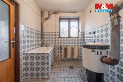 Prodej rodinného domu, 204 m² - 20