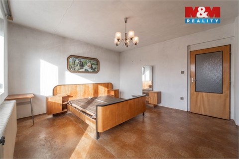 Prodej rodinného domu, 204 m² 2