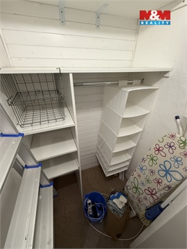 Pronájem bytu 1kk, 27 m² 2