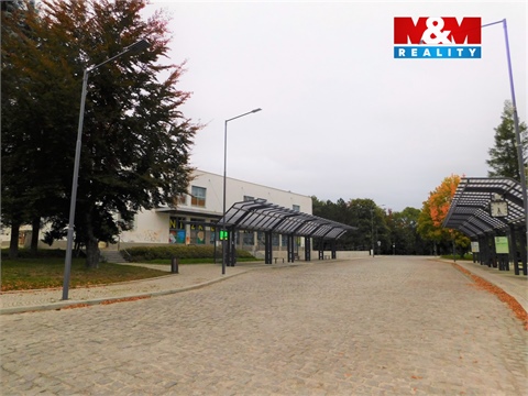 Pronájem obchodních prostor, 2 400 m² - 0