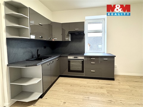 Pronájem bytu 3kk, 88 m² - 6