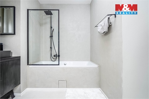 Prodej rodinného domu, 224 m² 22