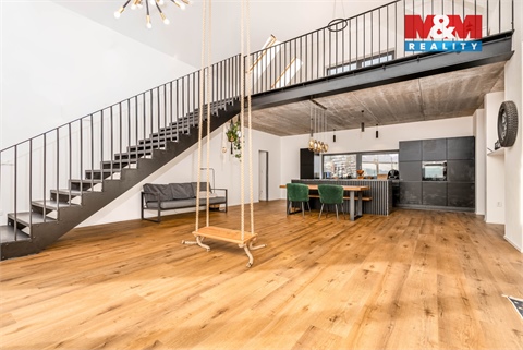 Prodej rodinného domu, 224 m² - 14