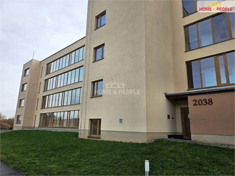 Pronájem bytu 2kk, 78 m² - 22